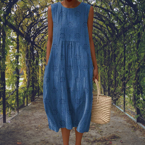 Women's Crinkle Dot-Jacquard Sleeveless Midi Dress