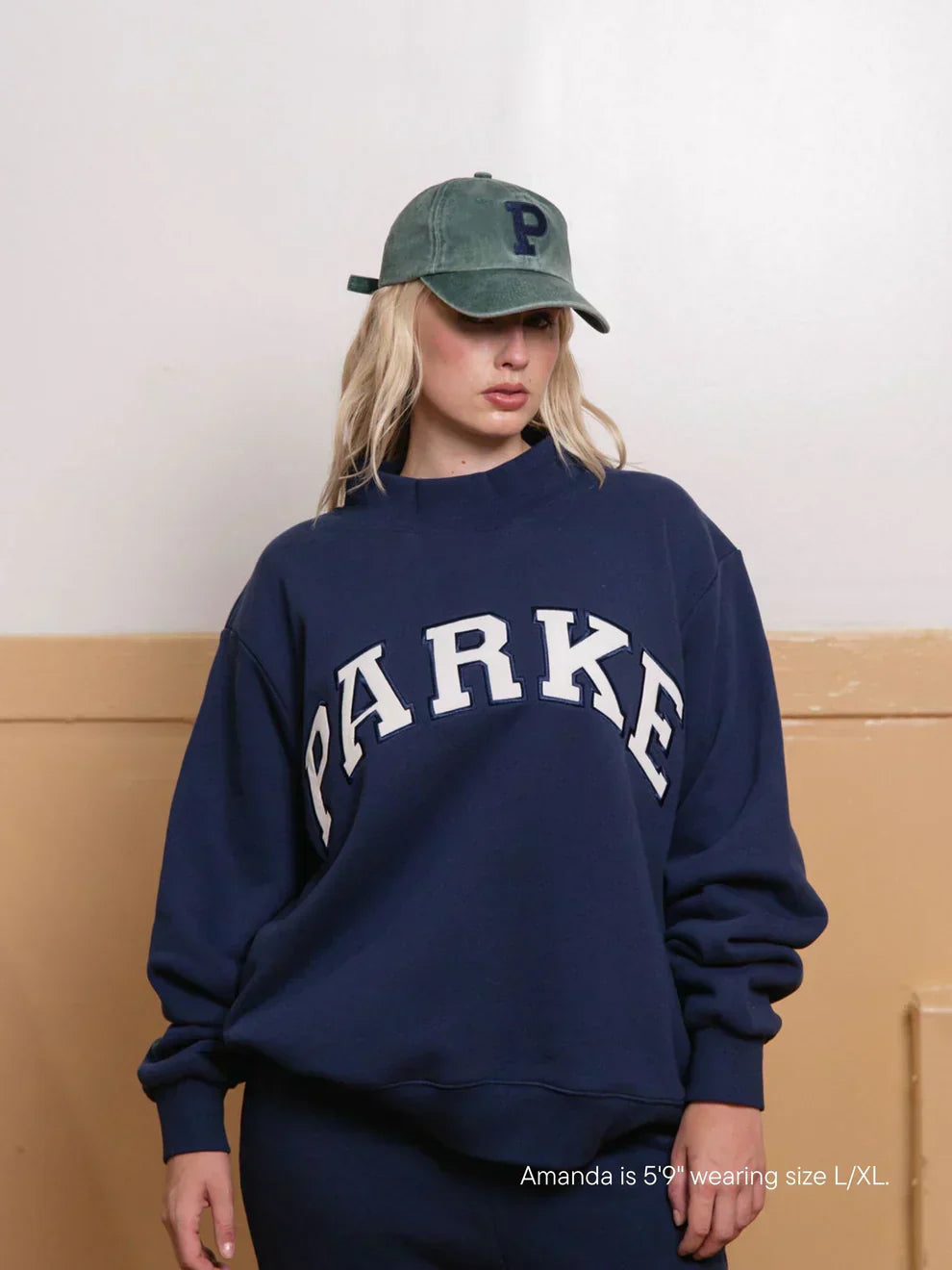 Women's Oversized Mock-Neck Sweatshirt with Arched Varsity Letter Appliqué