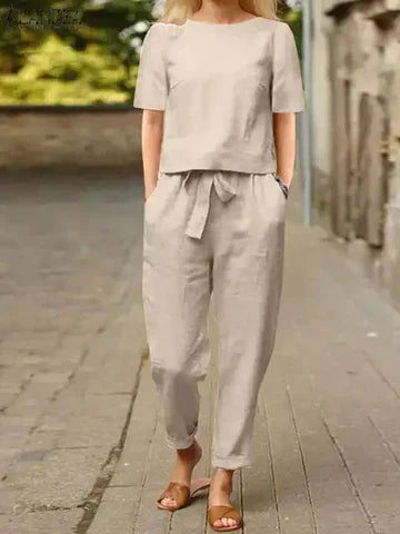 Women's Round-Neck Short-Sleeve Blouse and Tapered Trouser Two-Piece Set with Belt