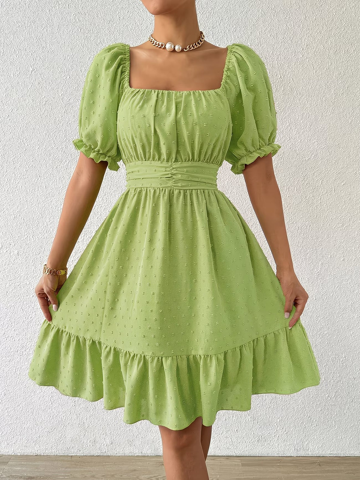 Women's Knee-Length Dress with Short Puff Sleeves